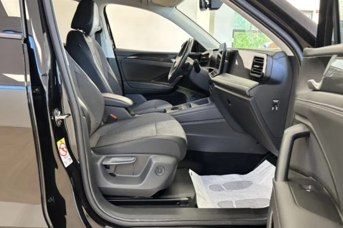 Volkswagen Tiguan usata a Latina (8)