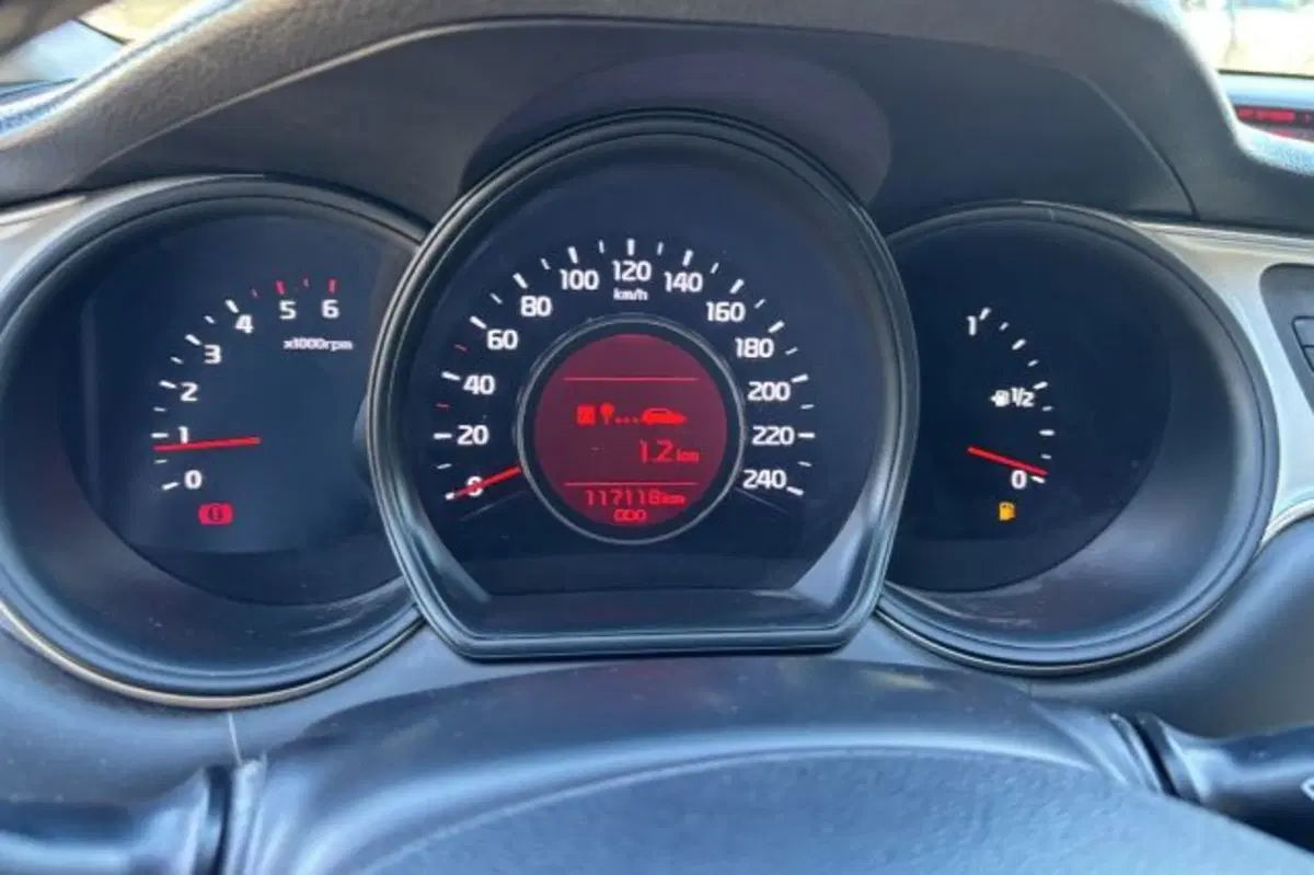 Kia cee'd usata a Latina (13)