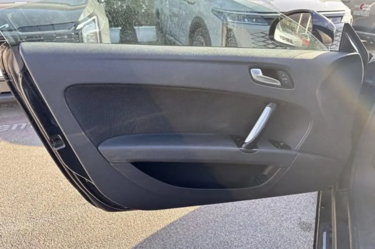 Audi TT Coupé usata a Latina (12)