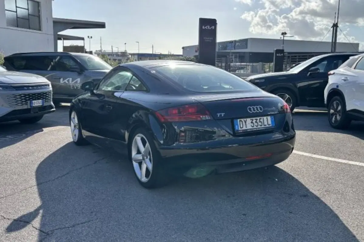 Audi TT Coupé usata a Latina (5)