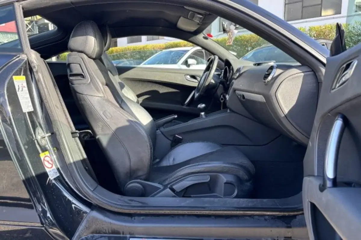 Audi TT Coupé usata a Latina (8)