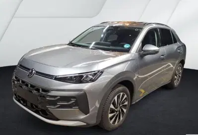 Volkswagen T-Roc 1.5 etsi Life 115cv dsg del 2026 usata a Magenta