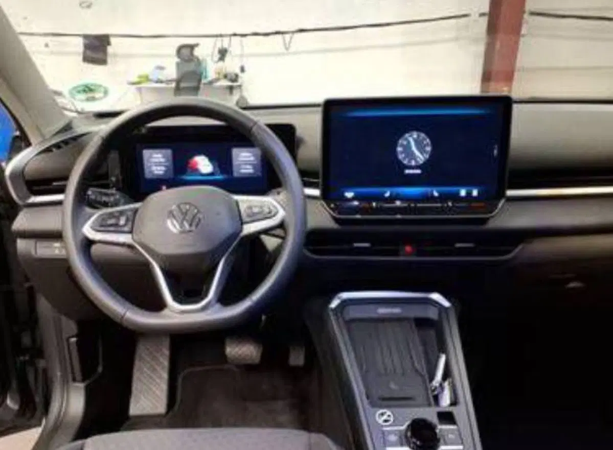 Volkswagen T-Roc usata a Milano (4)