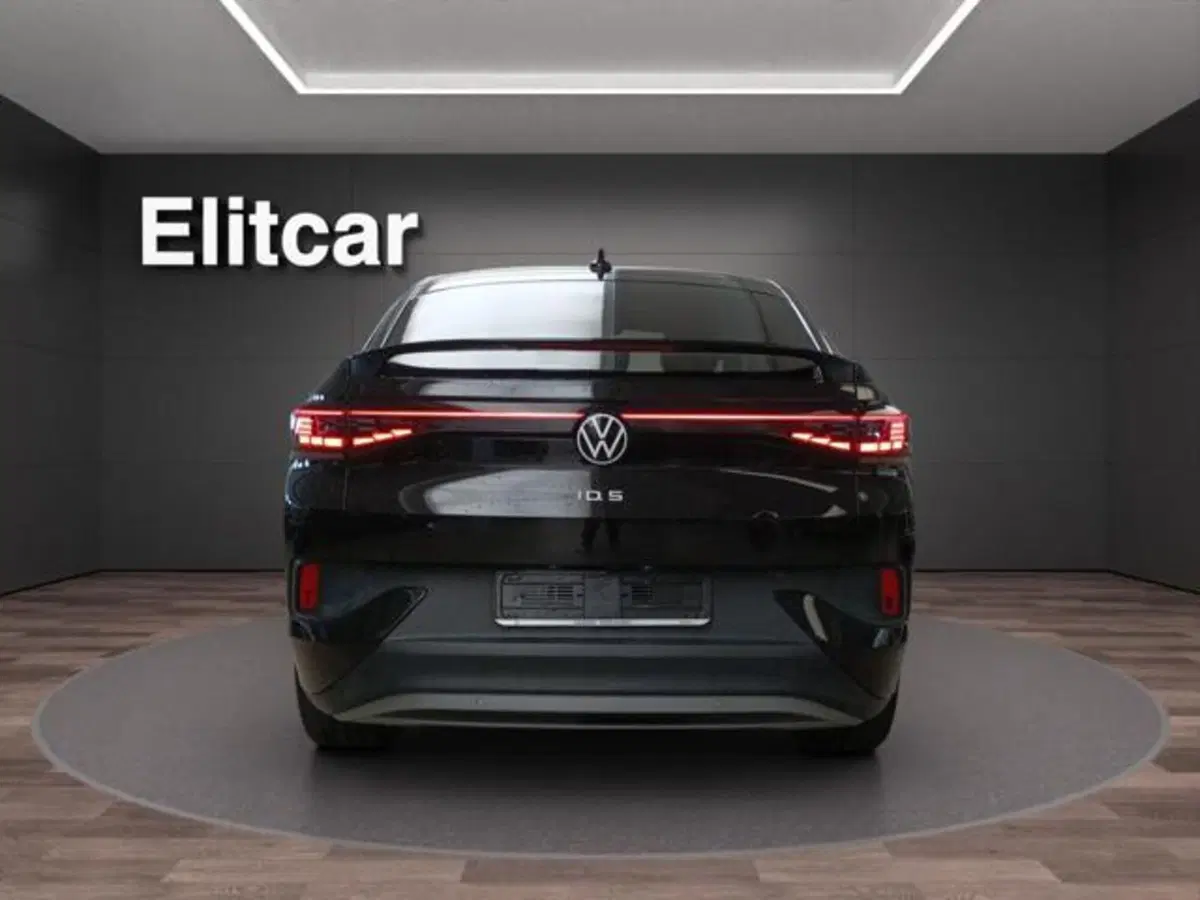 Volkswagen ID.5 usata a Milano (5)