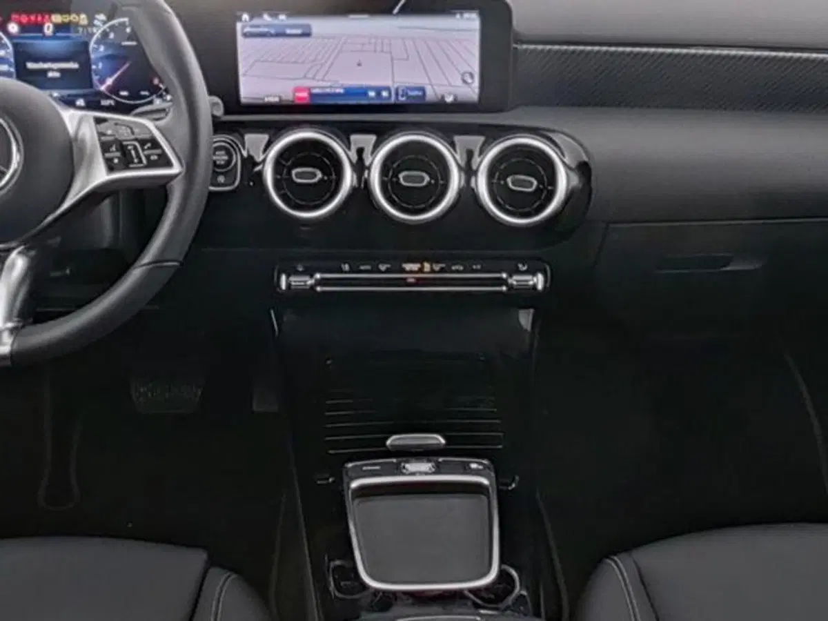 Mercedes-Benz Classe A usata a Milano (5)