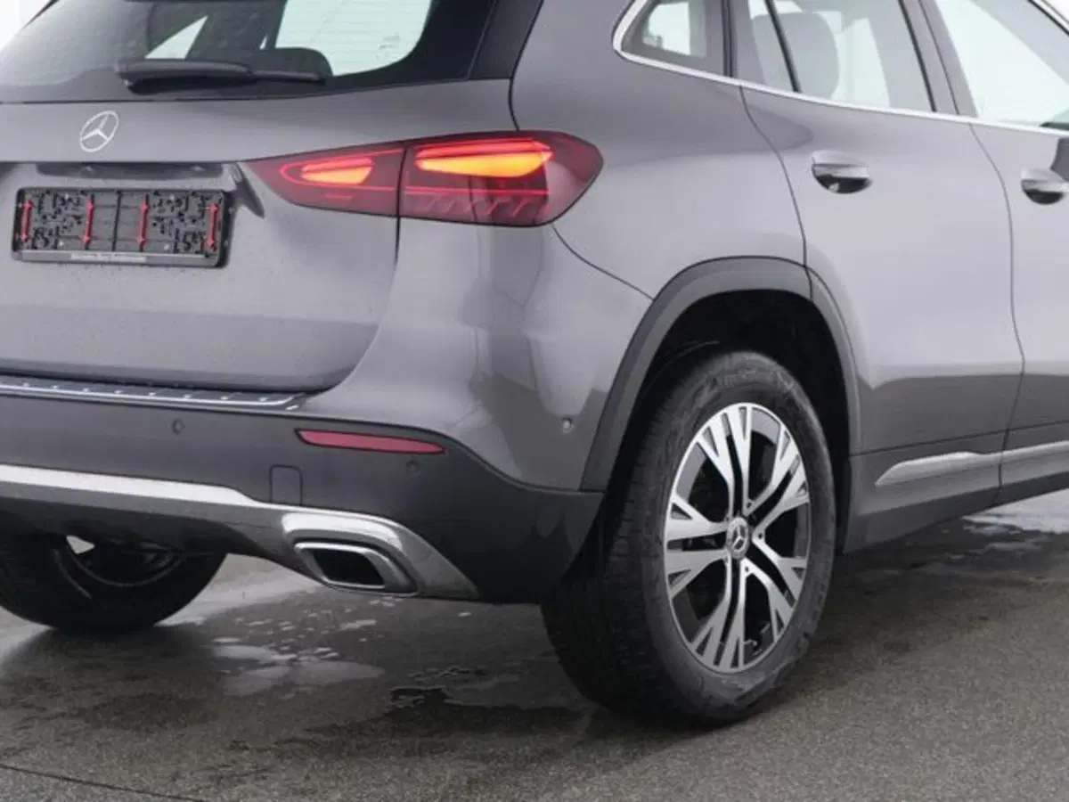 Mercedes-Benz GLA SUV usata a Novara (4)