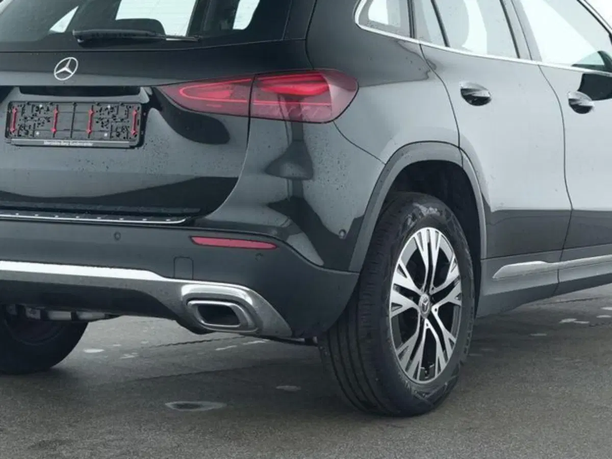Mercedes-Benz GLA SUV usata a Novara (3)