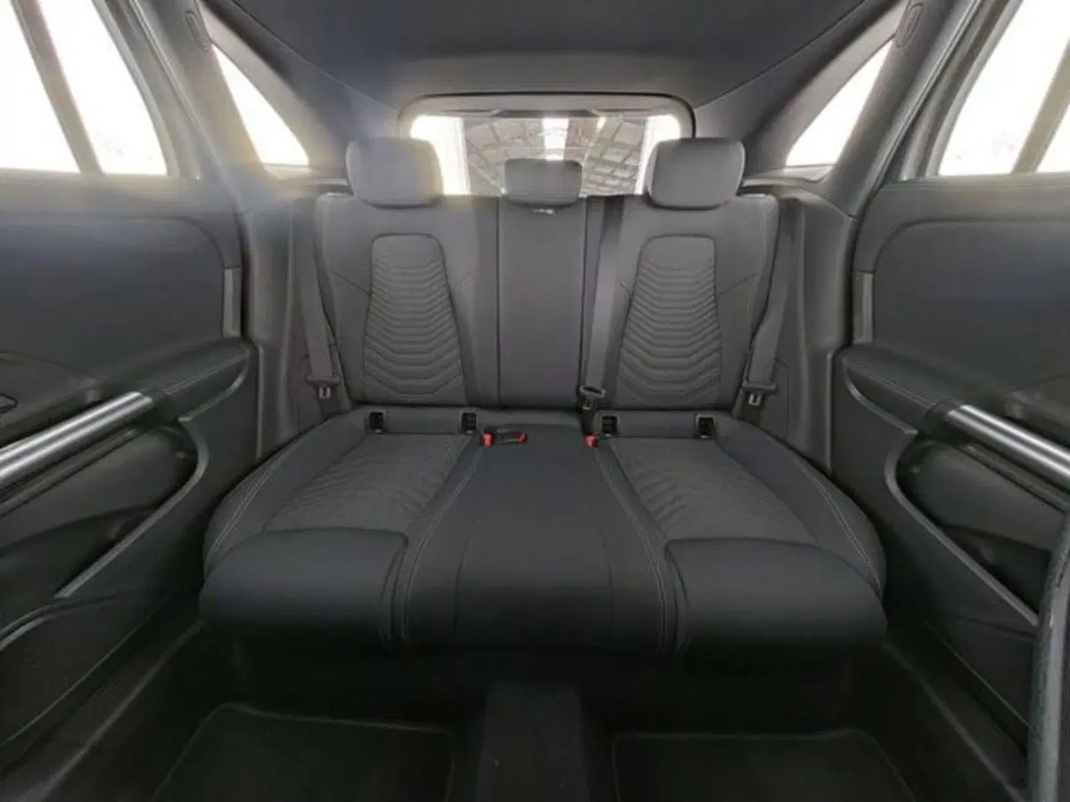 Mercedes-Benz GLA SUV usata a Novara (7)