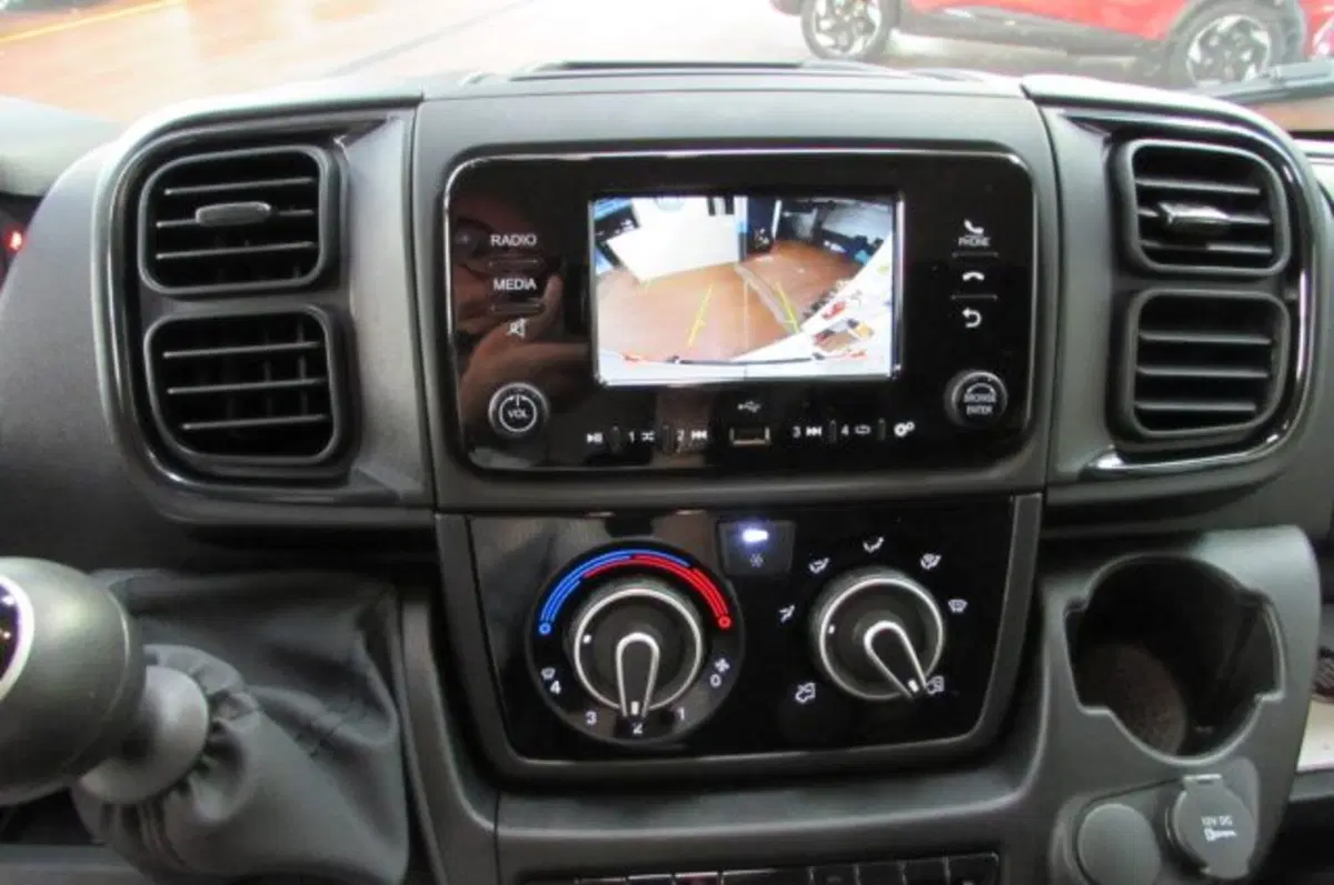 Fiat Ducato Furgone nuova a Milano (11)