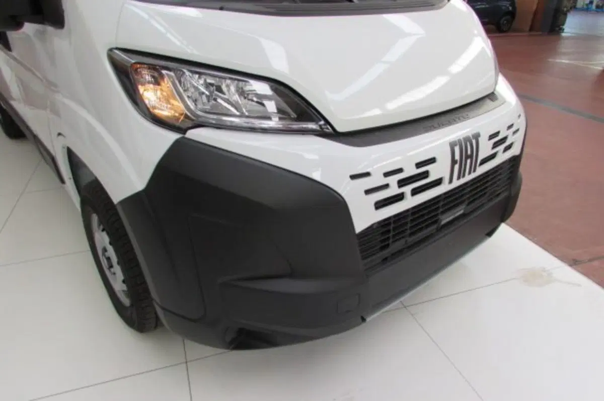 Fiat Ducato Furgone nuova a Milano (17)
