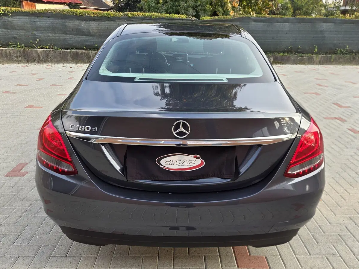 Mercedes-Benz Classe C usata a Torino (6)
