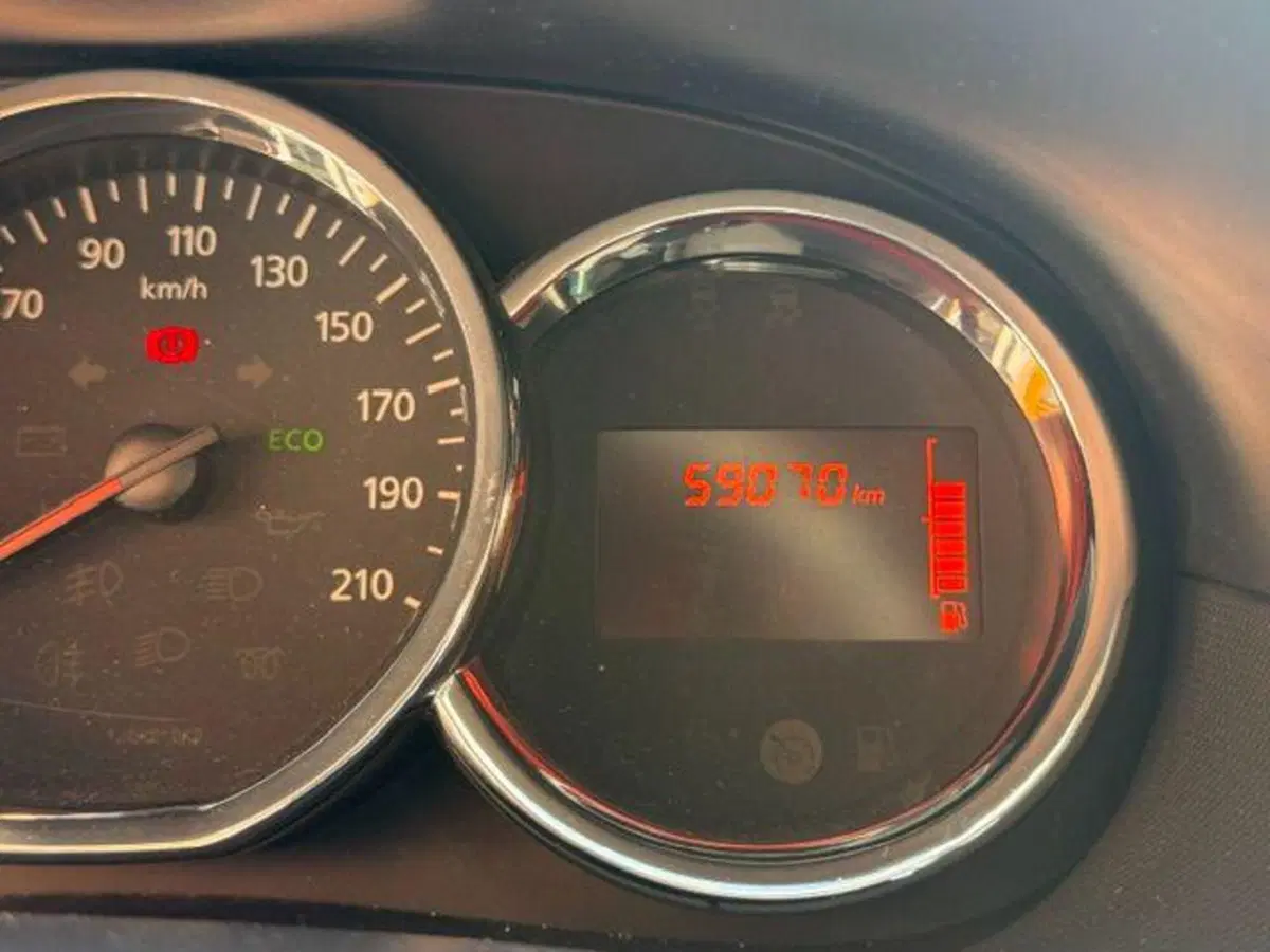 Dacia Duster usata a Verbano Cusio Ossola (12)