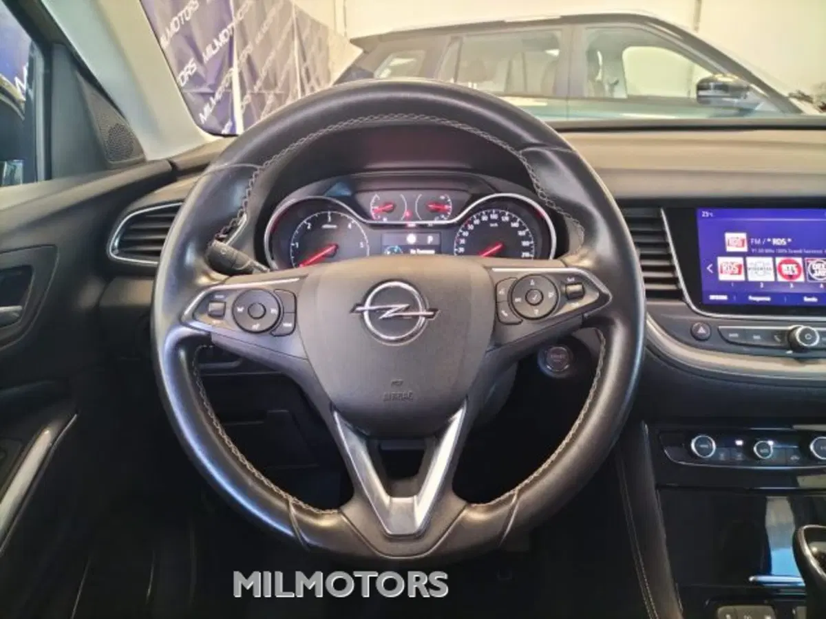 Opel Grandland X usata a Messina (13)