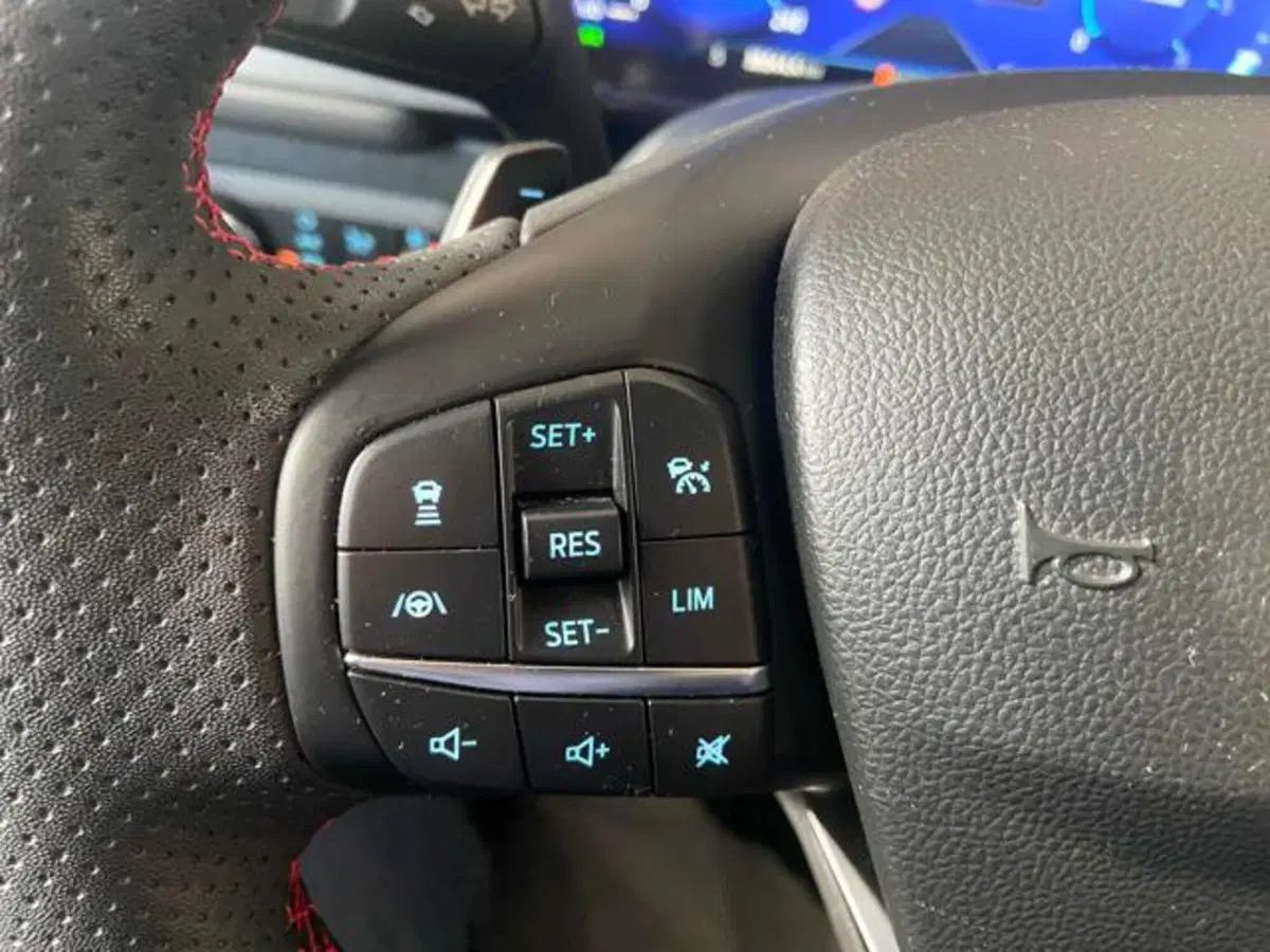 Ford Kuga usata a Bologna (13)