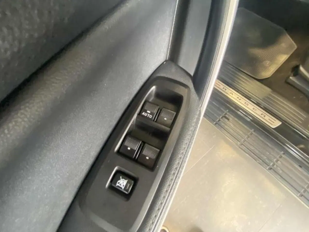 Ford Ranger Pick-up usata a Bologna (17)