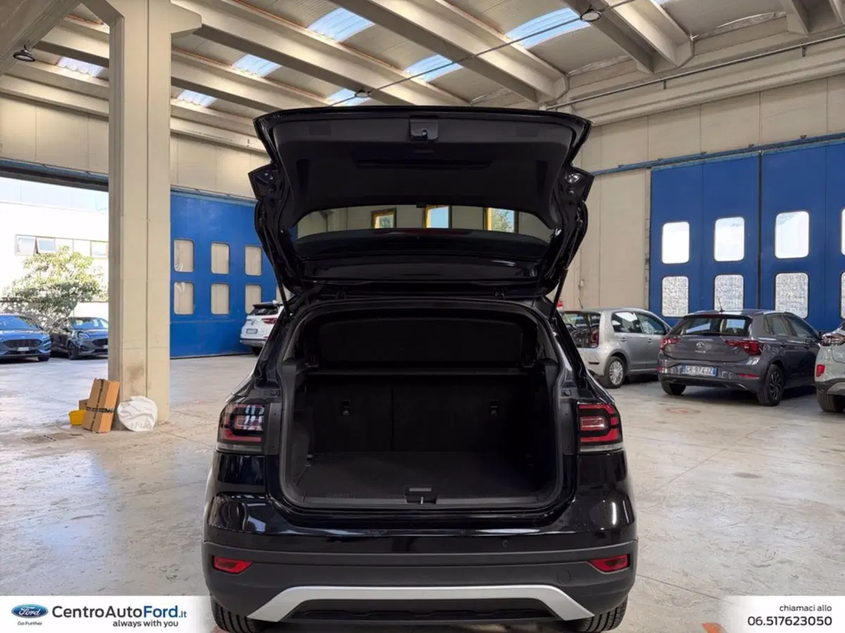Volkswagen T-Cross usata a Roma (17)