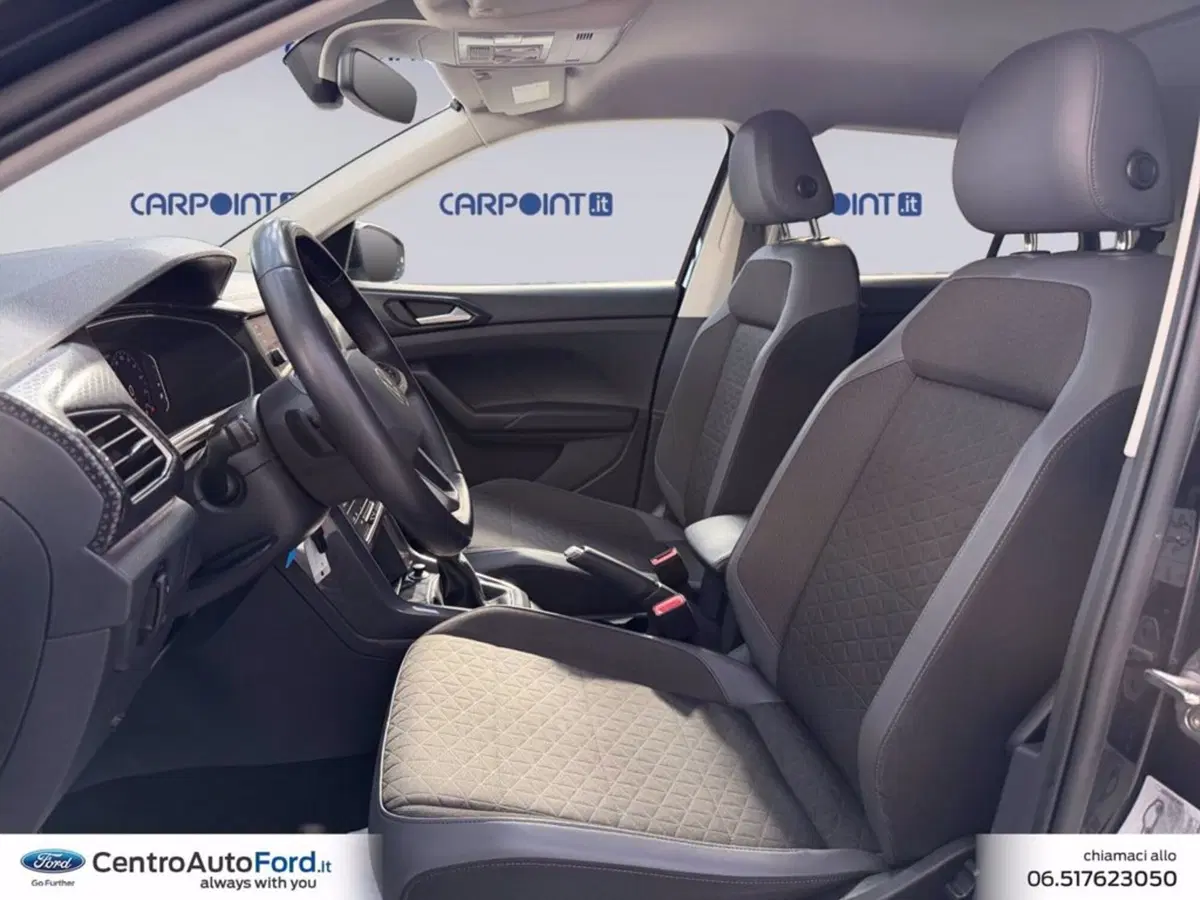 Volkswagen T-Cross usata a Roma (9)