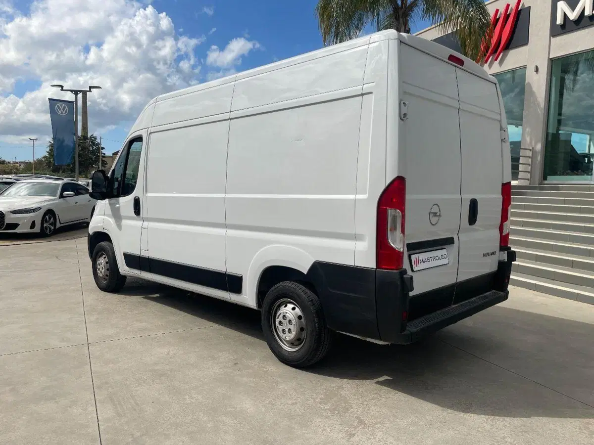 Opel Movano Furgone usata a Lecce (12)