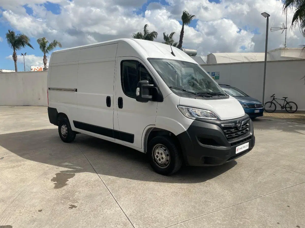Opel Movano Furgone usata a Lecce (7)