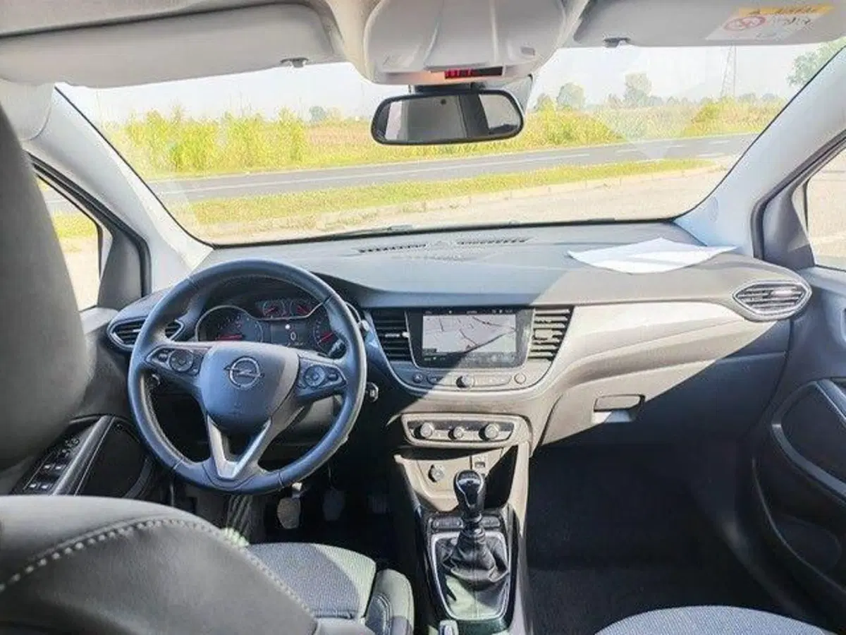 Opel Crossland usata a Milano (12)