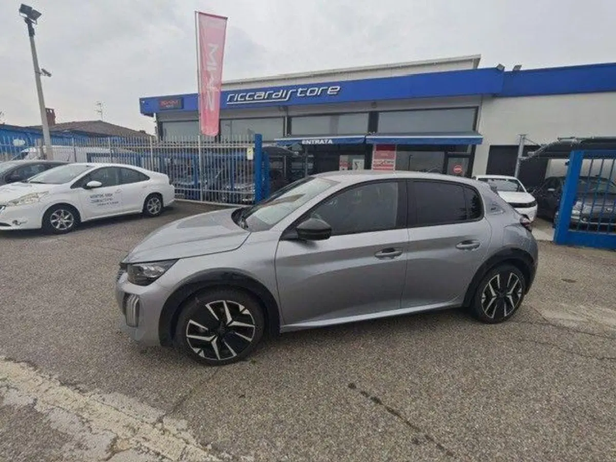 Peugeot 208 usata a Milano