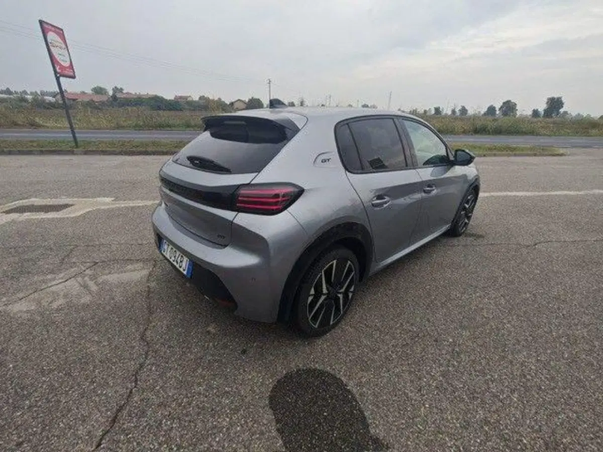 Peugeot 208 usata a Milano (5)
