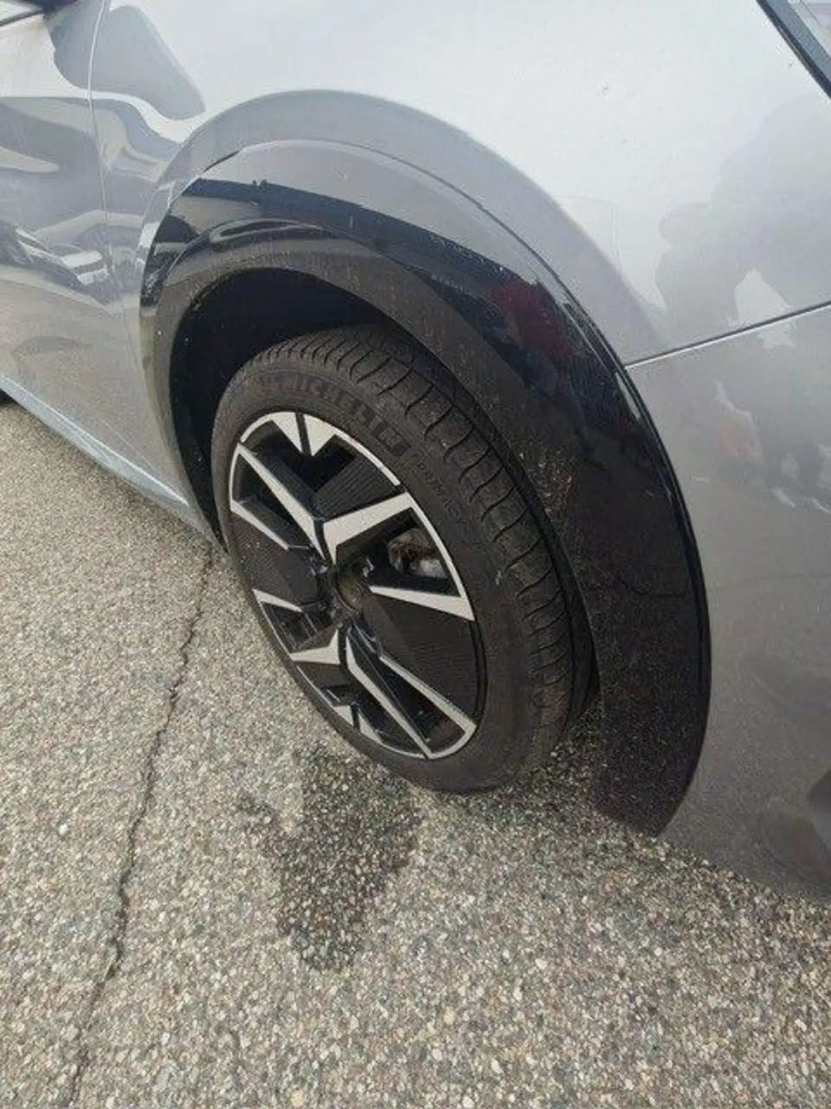 Peugeot 208 usata a Milano (6)