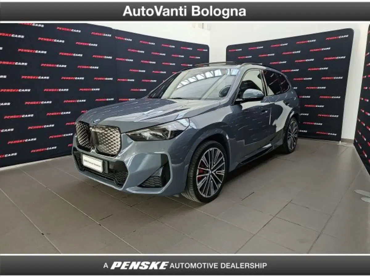 BMW iX1 usata a Bologna