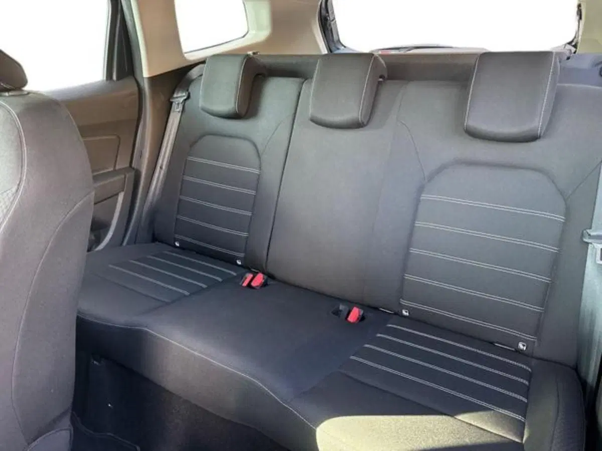 Dacia Duster usata a Sassari (10)