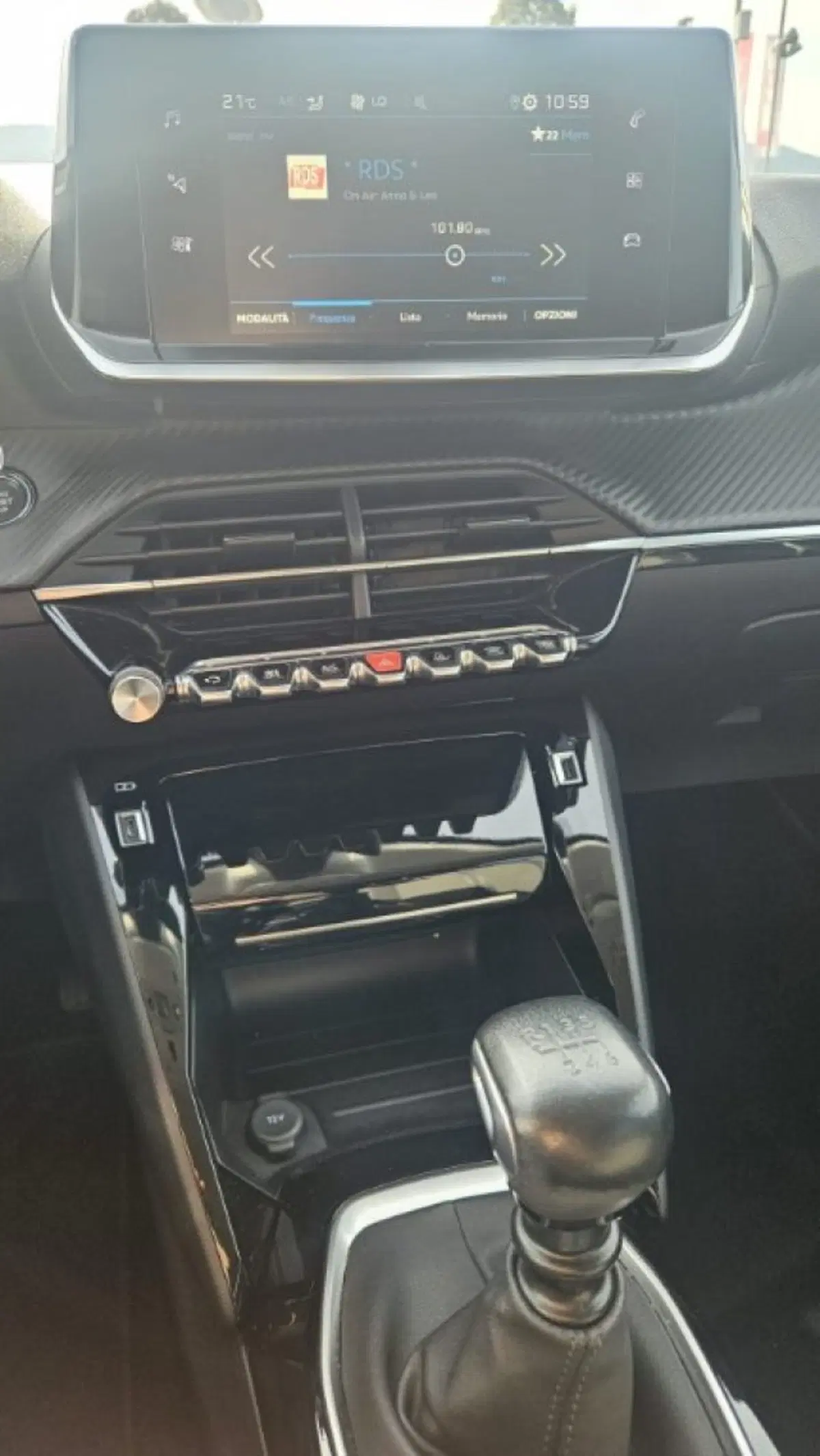 Peugeot 208 usata a Lucca (10)