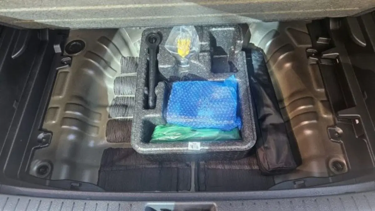 Hyundai Kona usata a Lucca (18)