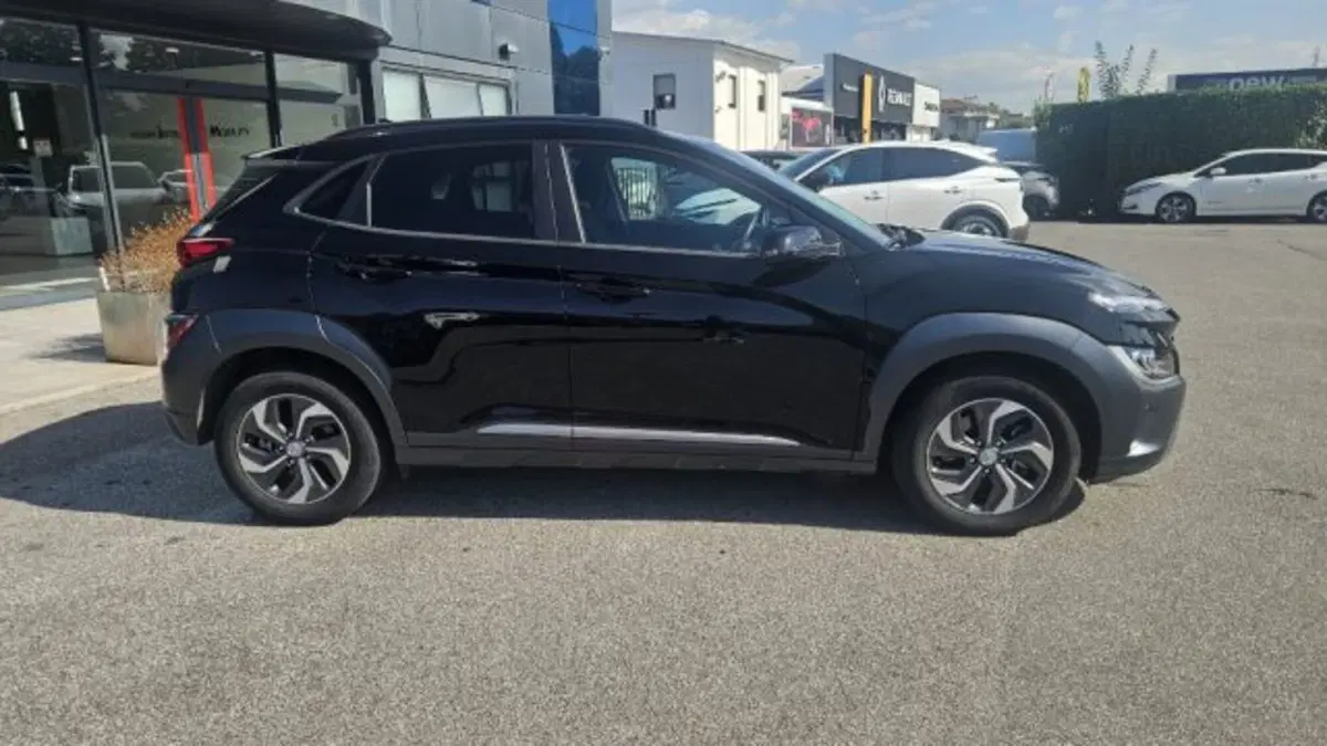 Hyundai Kona usata a Lucca (3)