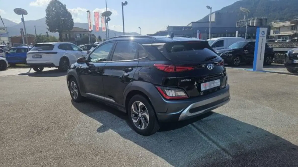 Hyundai Kona usata a Lucca (6)