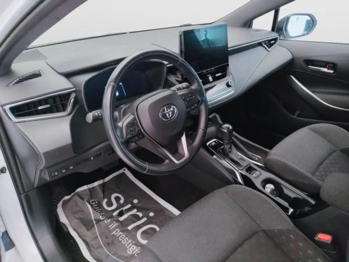 Toyota Corolla Touring Sports usata a Teramo (14)