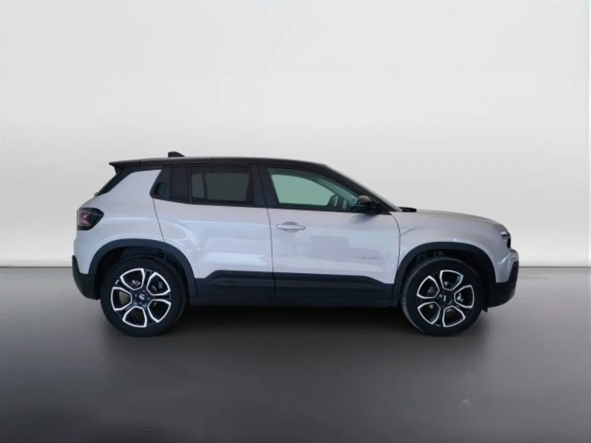 Jeep Avenger usata a Teramo (4)
