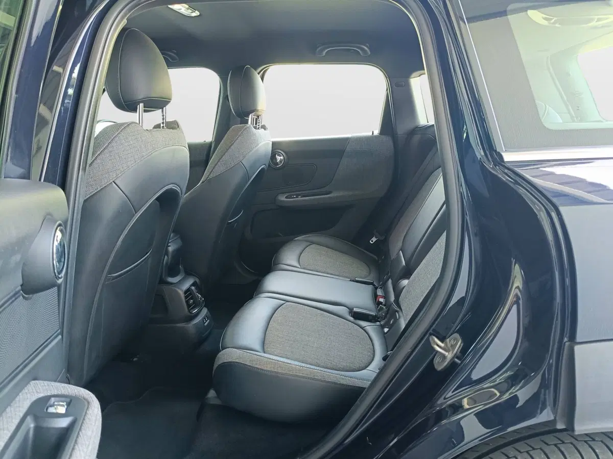 MINI Mini Countryman usata a Ascoli Piceno (9)
