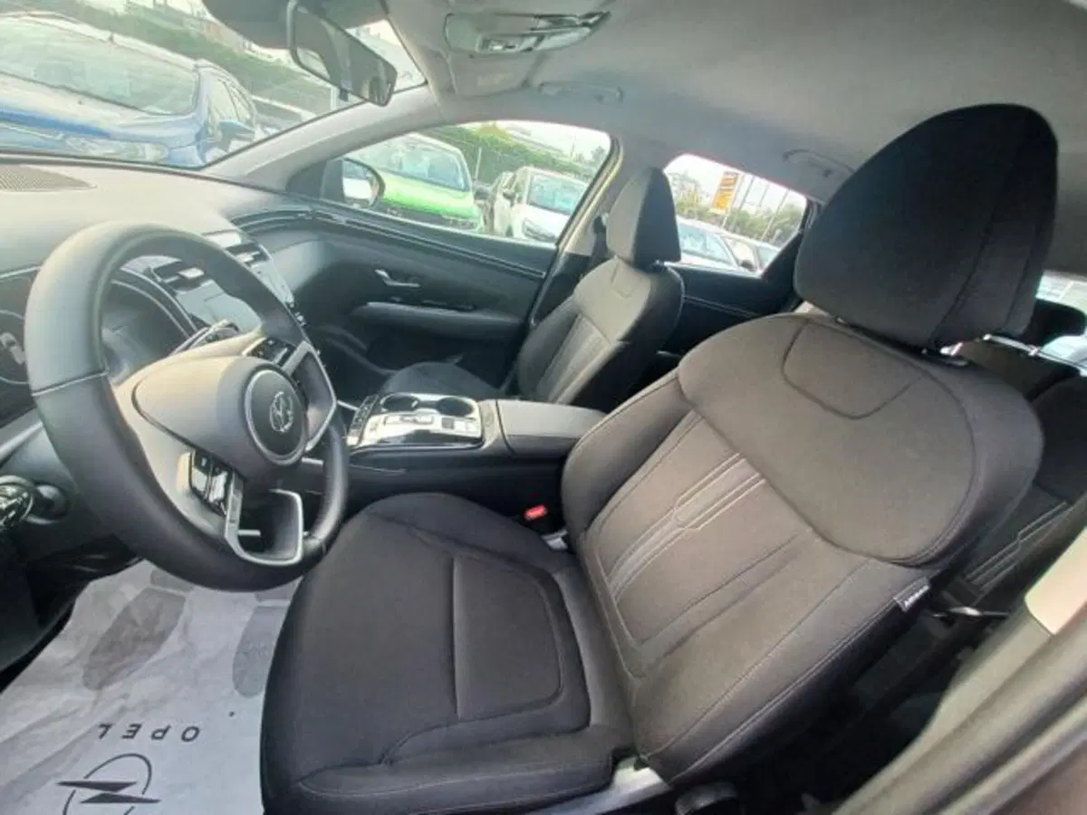 Hyundai Tucson usata a Savona (11)