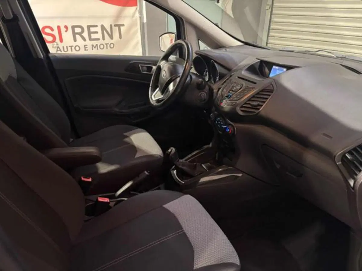 Ford EcoSport usata a Caserta (11)