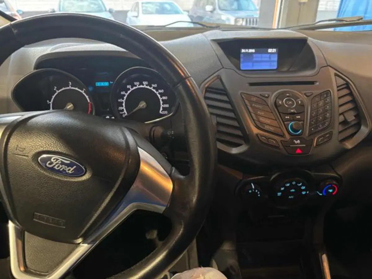 Ford EcoSport usata a Caserta (8)
