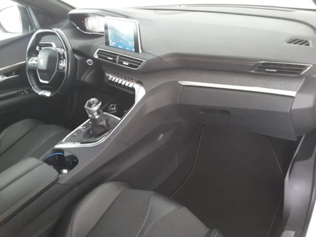 Peugeot 3008 usata a Firenze (9)
