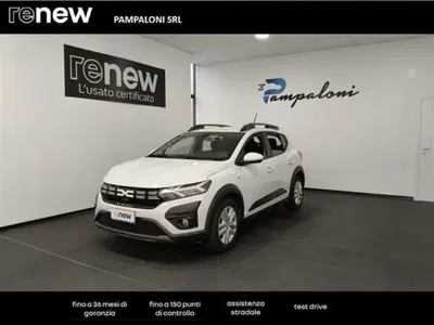 Dacia Sandero Stepway 1.0 tce Essential Eco-g 100cv del 2023 usata a Siena