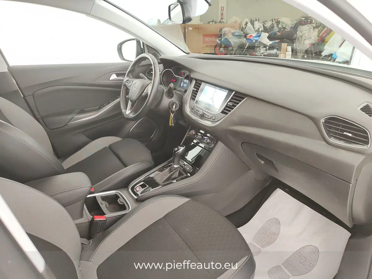 Opel Grandland X usata a Ascoli Piceno (12)