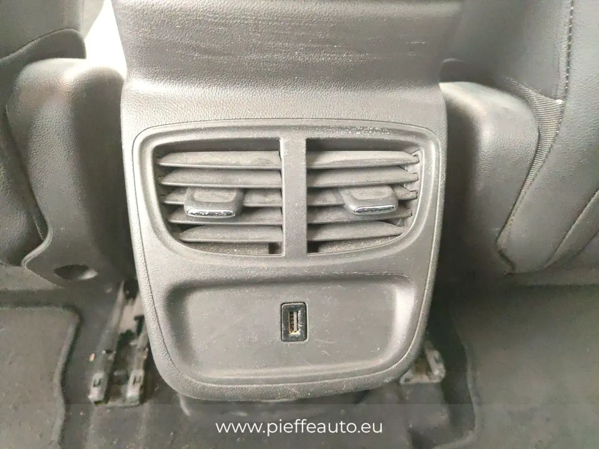 Opel Grandland X usata a Ascoli Piceno (16)