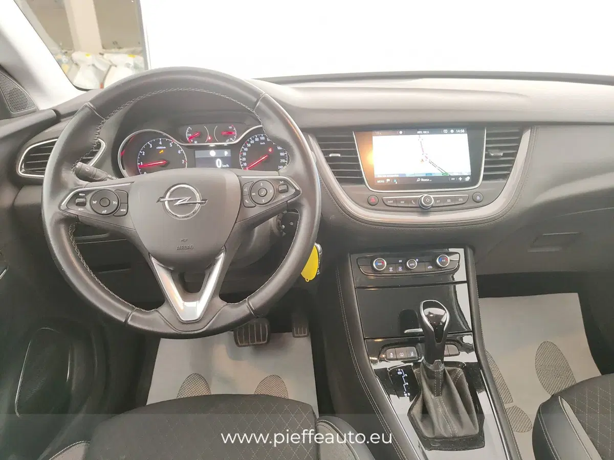 Opel Grandland X usata a Ascoli Piceno (17)