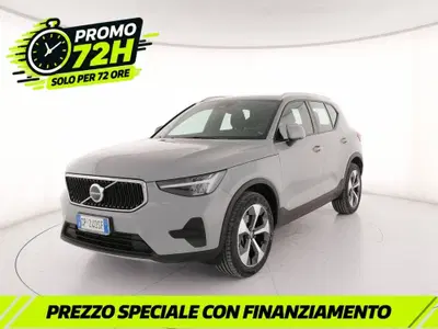 Volvo XC40 2.0 b3 Core auto del 2023 usata a Roma