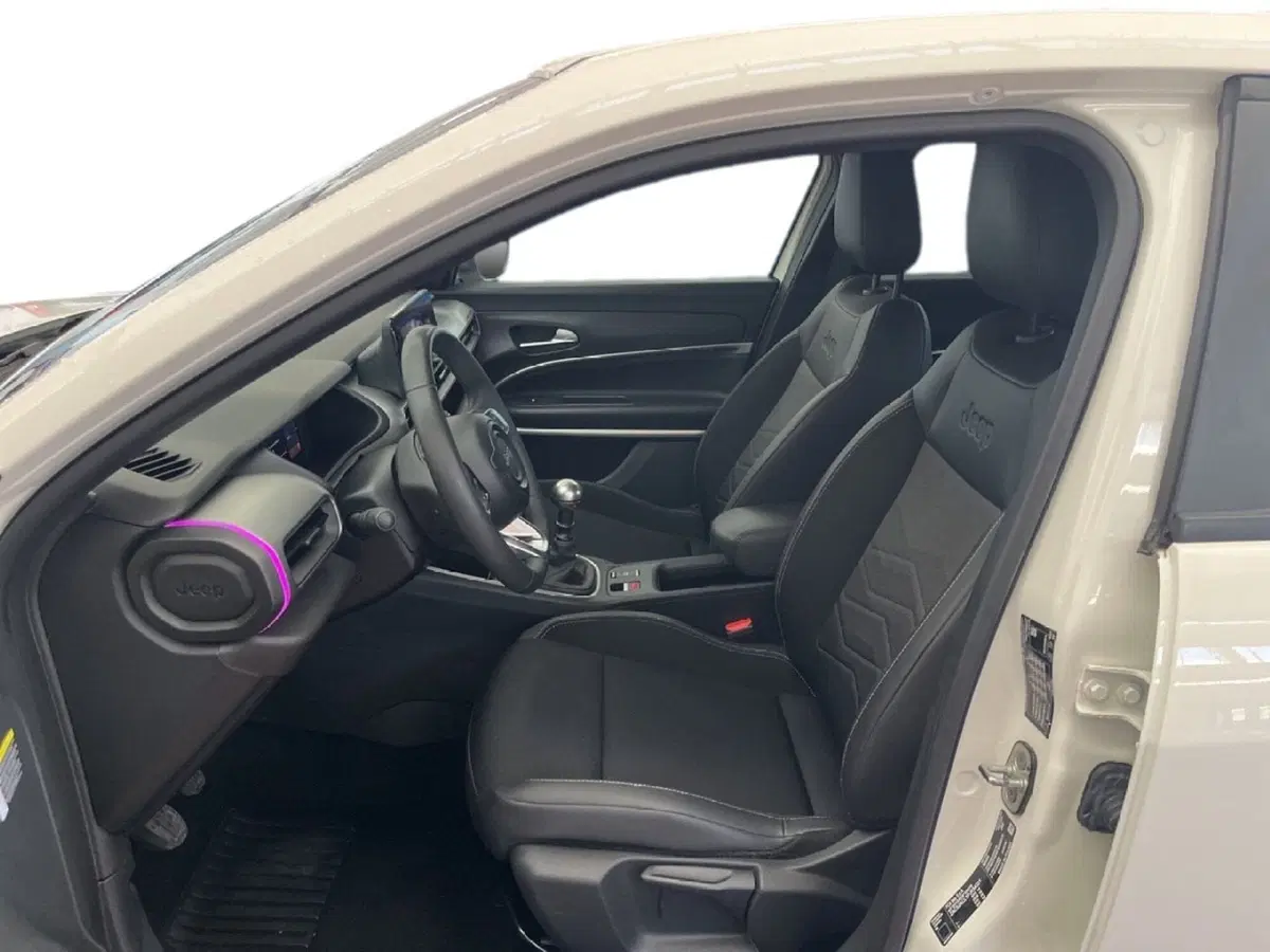Jeep Avenger usata a Torino (10)