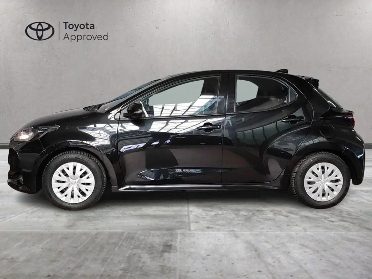 Toyota Yaris usata a Milano (4)