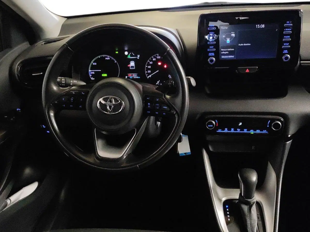 Toyota Yaris usata a Milano (9)