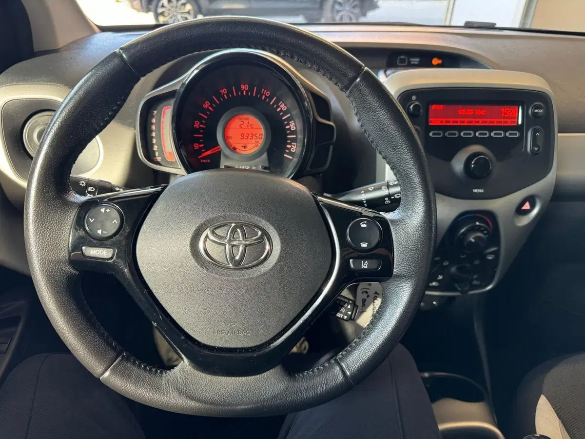 Toyota Aygo usata a Modena (11)