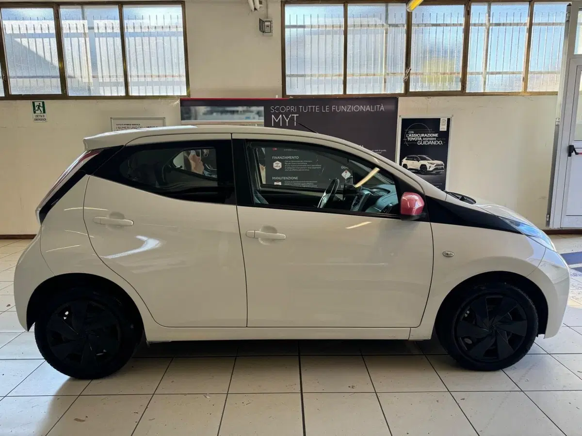 Toyota Aygo usata a Modena (5)